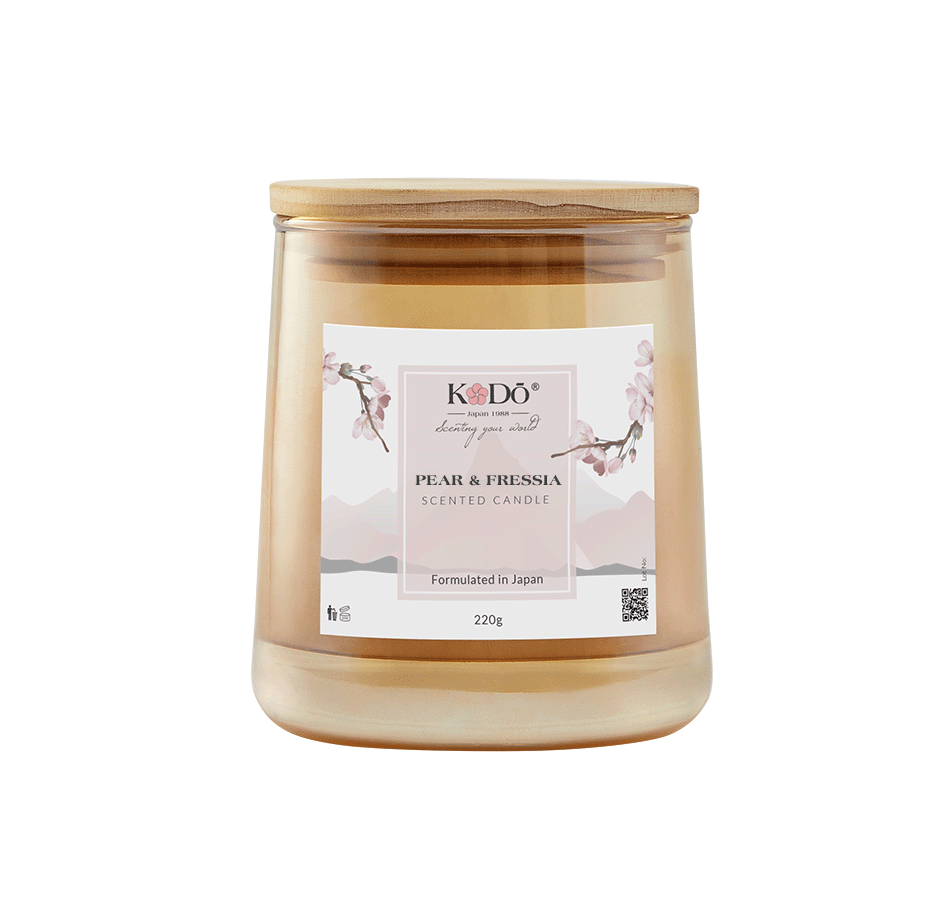 Nến thơm tinh dầu nước hoa Pear & Fressia