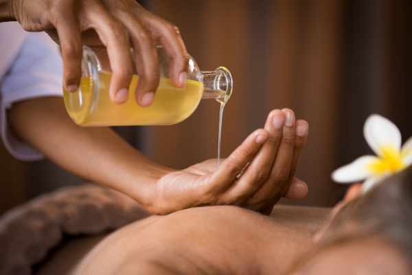 tinh dầu massage body