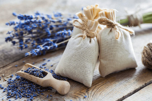 tinh dầu thơm quần áo